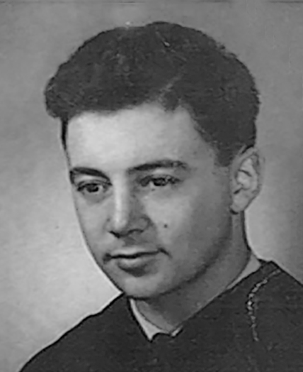 Black-and-white school portrait of a young Erving Goffman, around 1940, in a jacket and tie.